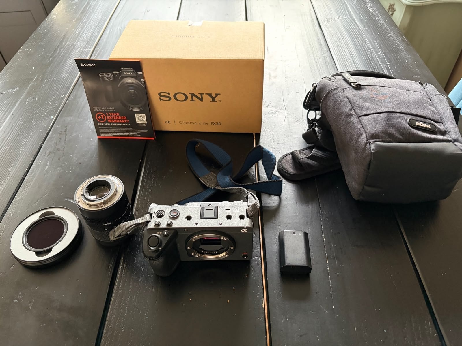 Sony FX30 Cinema Line Camera met Sigma 18-50mm lens, Ophalen, Spiegelreflex, Zo goed als nieuw, Sony