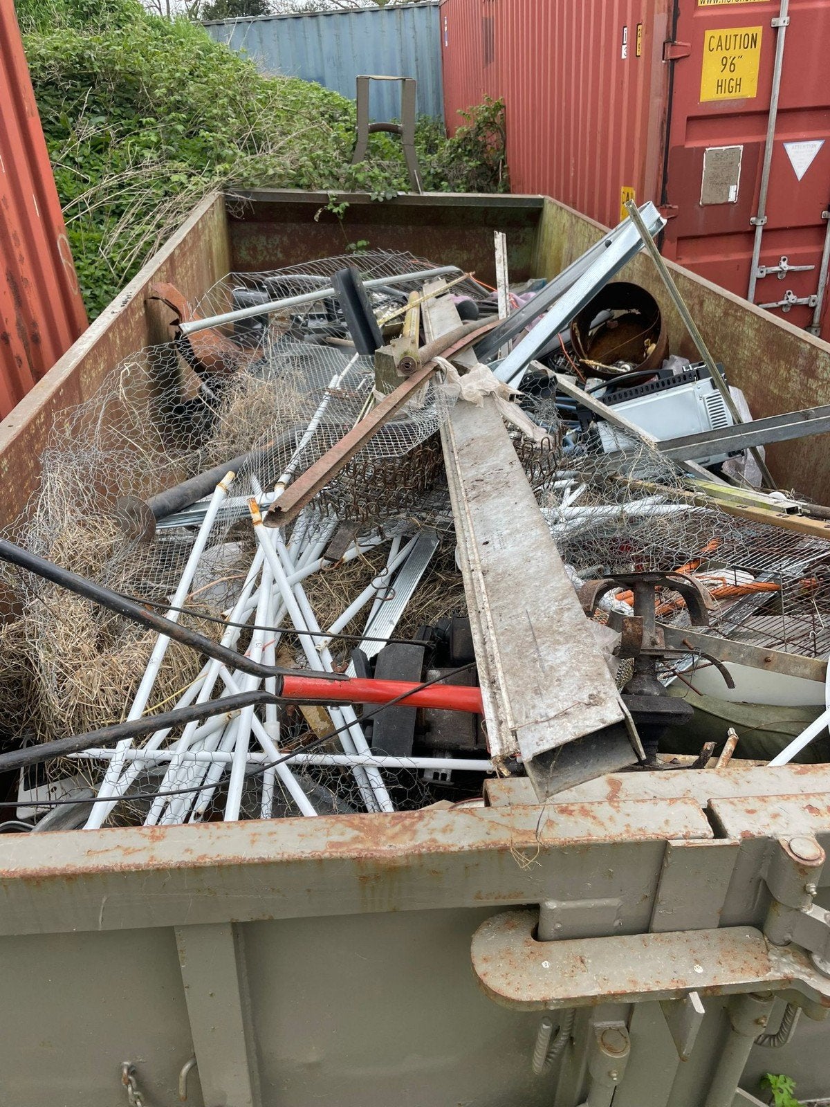 Foto 5 van oud ijzer en metalen gevraagd - gratis ophaaldienst ze