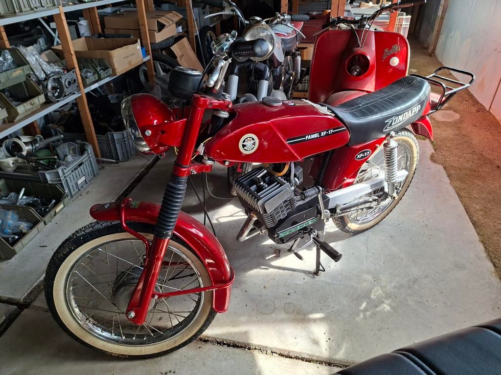 Zundapp Famell XF 5-bak 60km en Zundapp 441 Blauw 4-bak, Ophalen, Zo goed als nieuw, Maximaal 45 km/u, Overige modellen