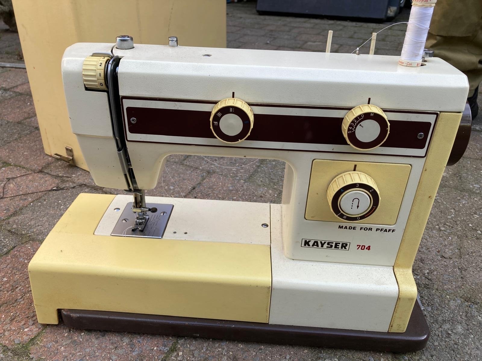 Kayser 704 Naaimachine - Gemaakt voor Pfaff, Ophalen of Verzenden