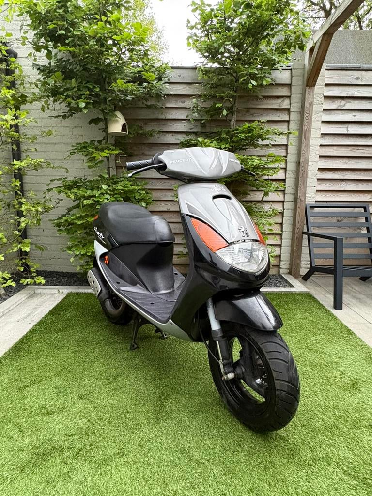 Peugeot Vivacity Sportline - zwart/grijs, Fietsen en Brommers, Scooters | Peugeot, Ophalen, Gebruikt, Benzine, 50 cc