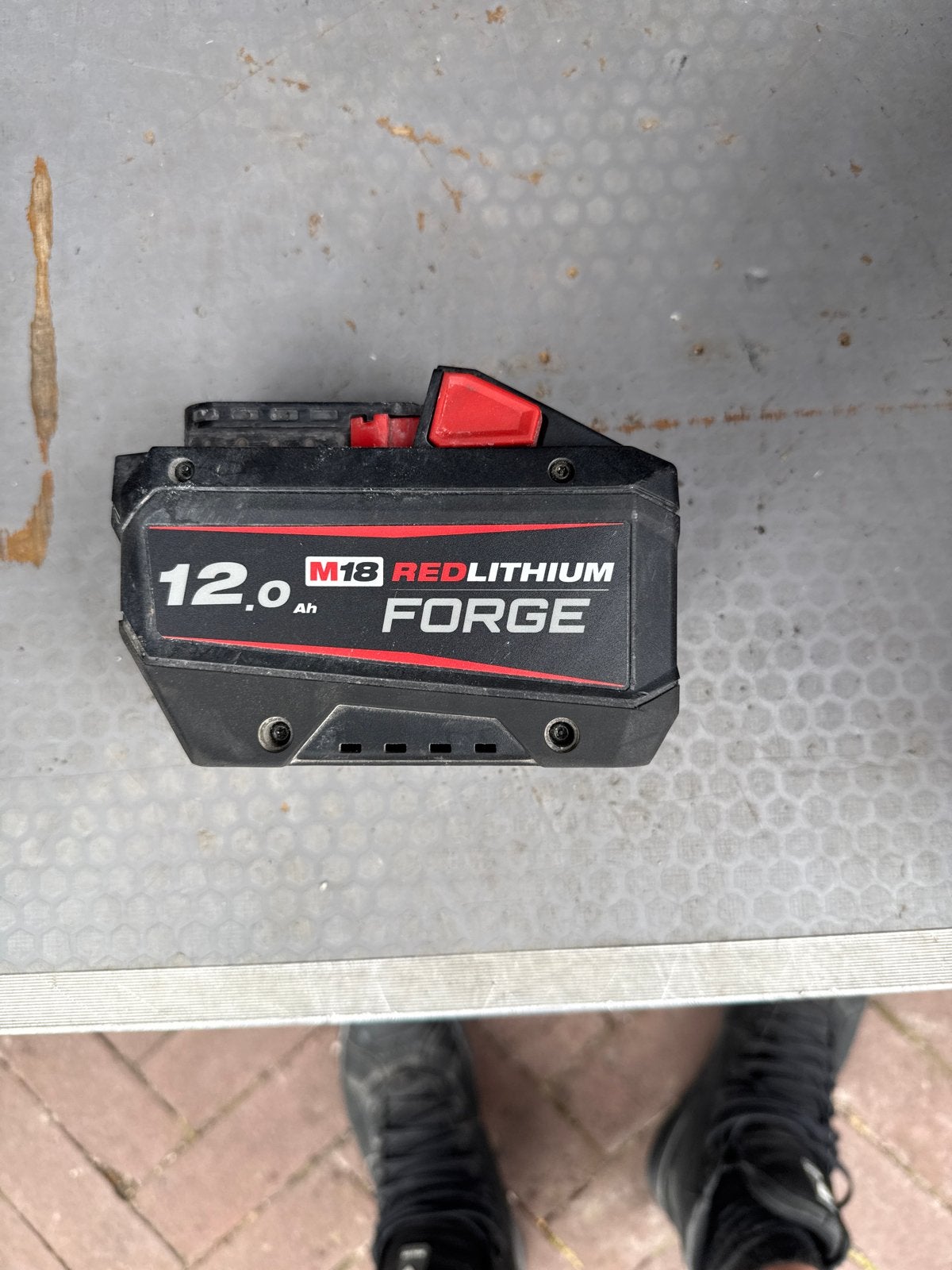 Milwaukee M18 REDLITHIUM FORGE 12.0 Ah Accu, Overige typen, Zo goed als nieuw, Ophalen, Overige merken