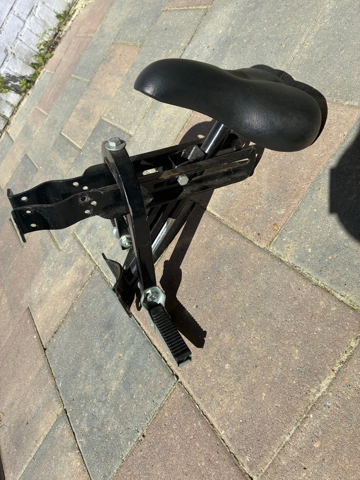 Zadel op stang Fietsstoeltje voorop met voetsteuntjes, Ophalen, Gebruikt, Voetsteuntjes, Voorzitje