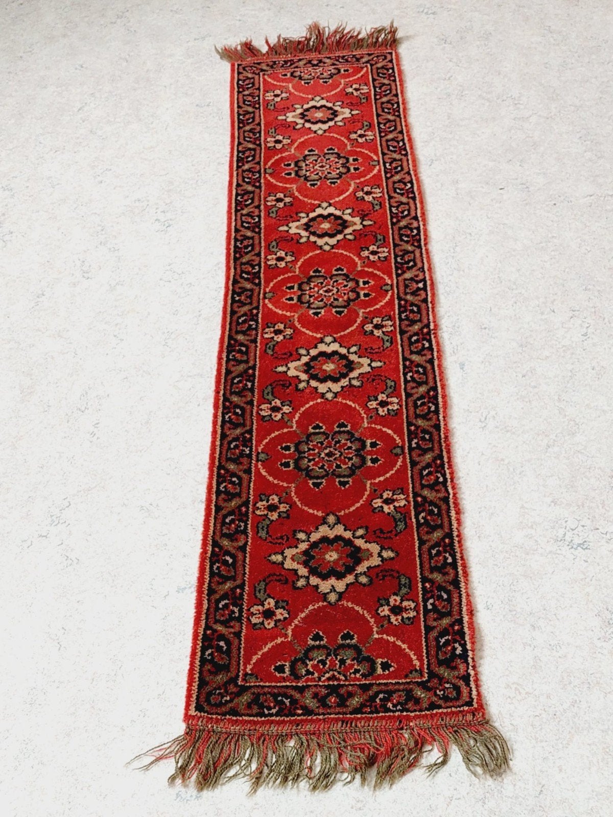Vintage Rode Loper met Oosters Patroon - Gebruikt, Oosters, Vintage, Minder dan 50 cm, Ophalen of Verzenden, 150 tot 200 cm