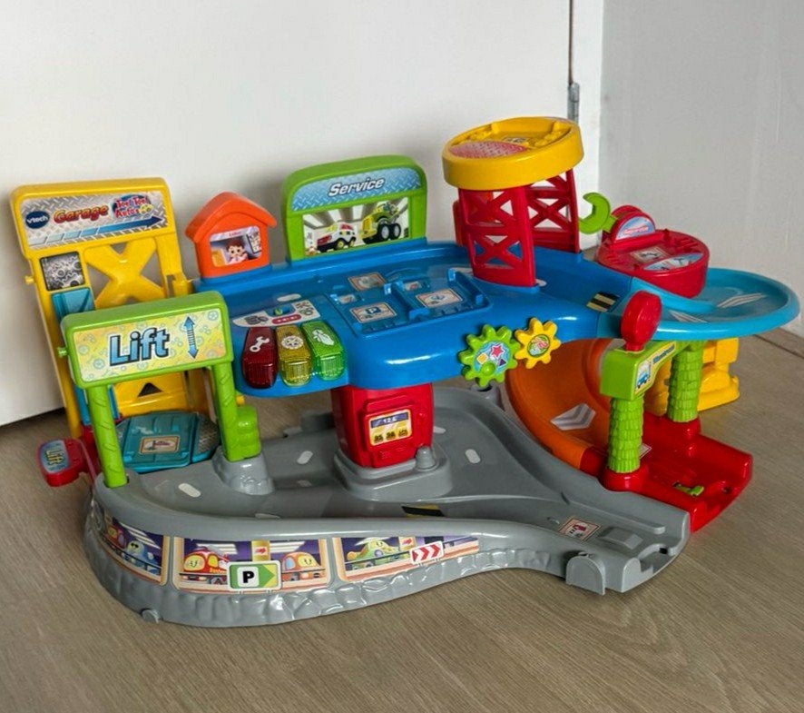 Vtech Garage met geluid, Ophalen of Verzenden, Zo goed als nieuw, 6 maanden tot 2 jaar