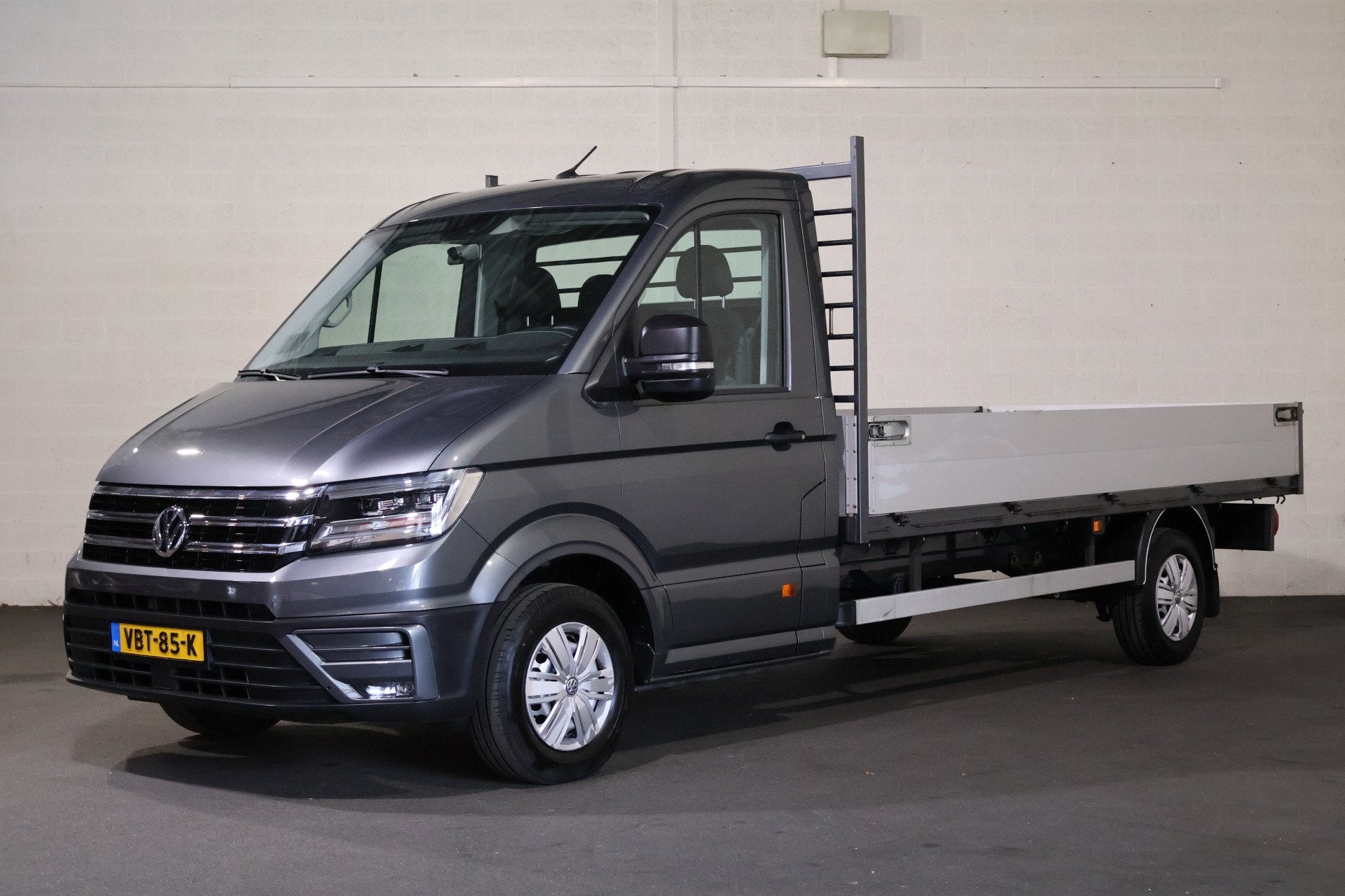 Volkswagen Crafter 35 2.0 TDI 177pk L4 Open Laadbak Leer Led, 13 km/l, Gebruikt, Euro 6, 4 cilinders