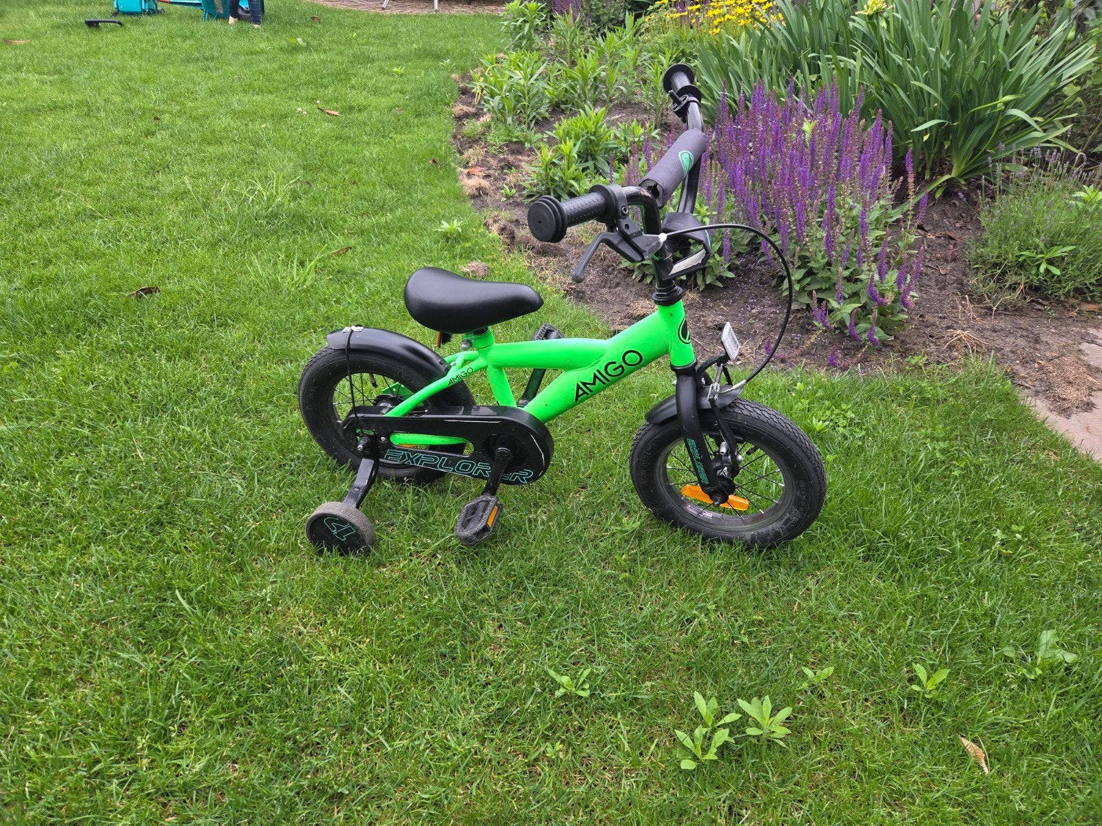 Amigo Explorer Kinderfiets 12 inch met zijwieltjes, Ophalen, Gebruikt, Minder dan 16 inch, Zijwieltjes