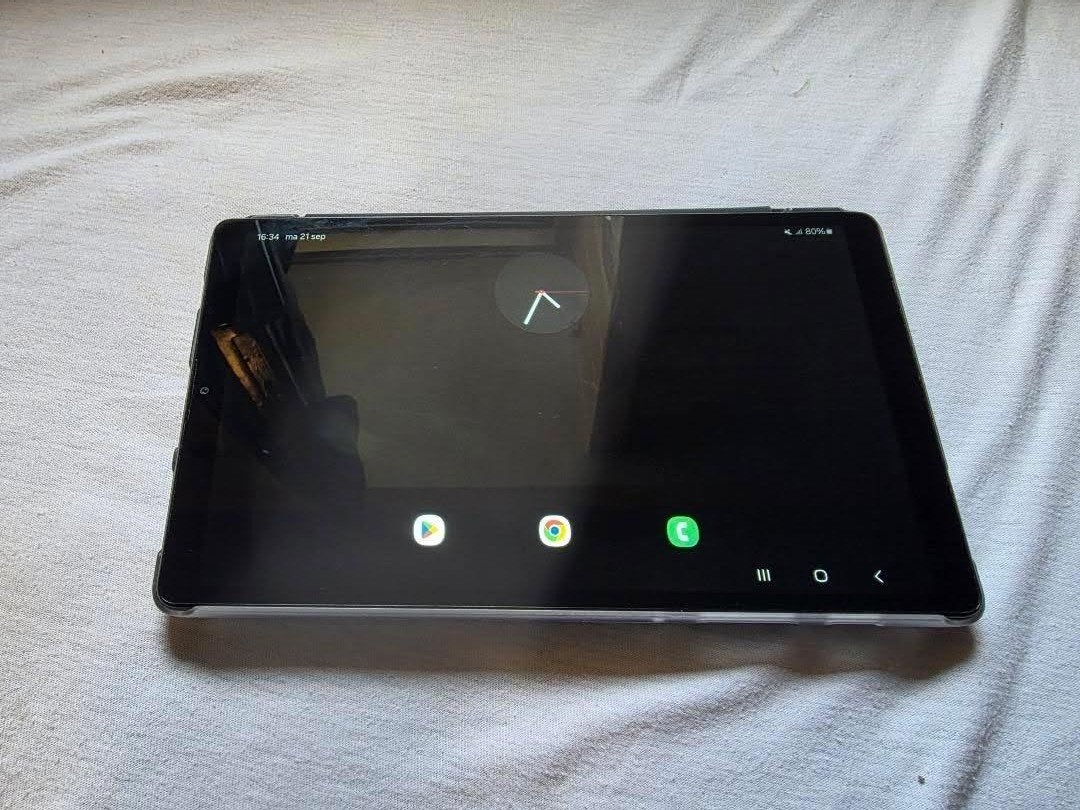 samsung a7 tablet met simkaart 8 inch wit 
krasvrij en zeer, Computers en Software, Ophalen of Verzenden, Zo goed als nieuw, 10 inch
