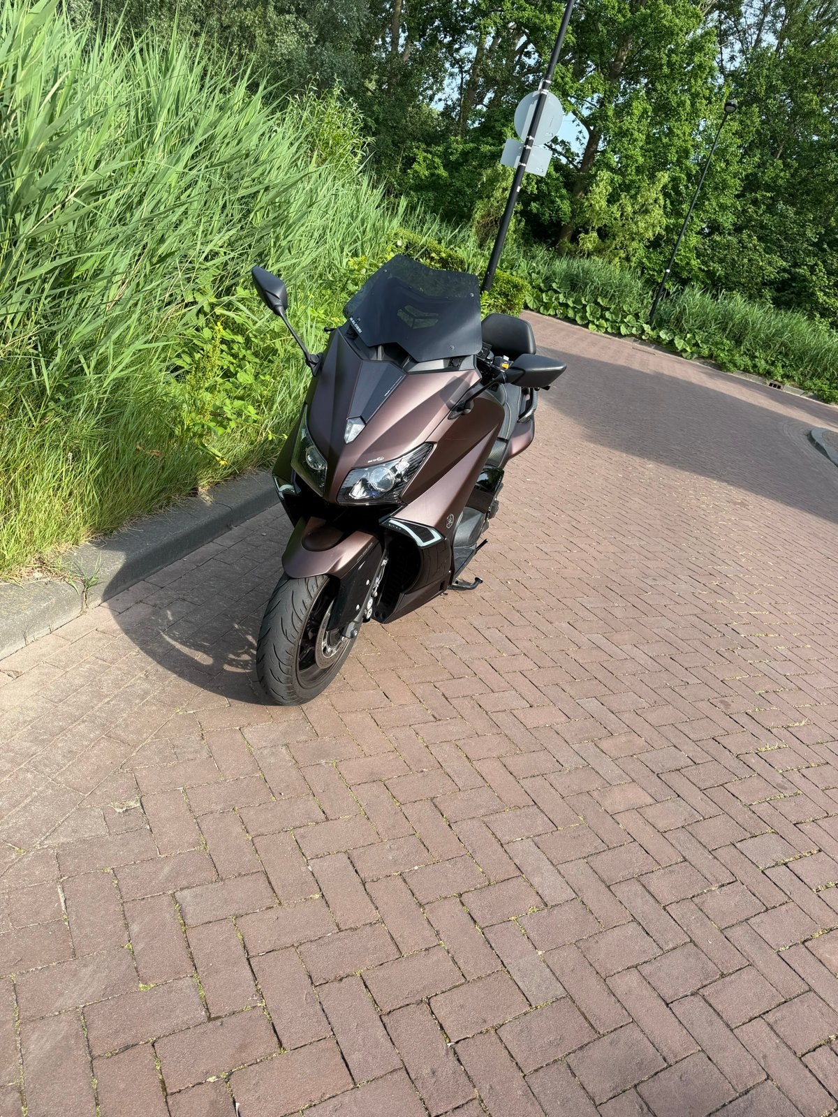 YAMAHA TMAX 530 BRONZE MAX - Speciale Kleur, Motoren, Motoren | Yamaha, Minimaal motorrijbewijs A2, Automaat, ABS, 12 t/m 35 kW
