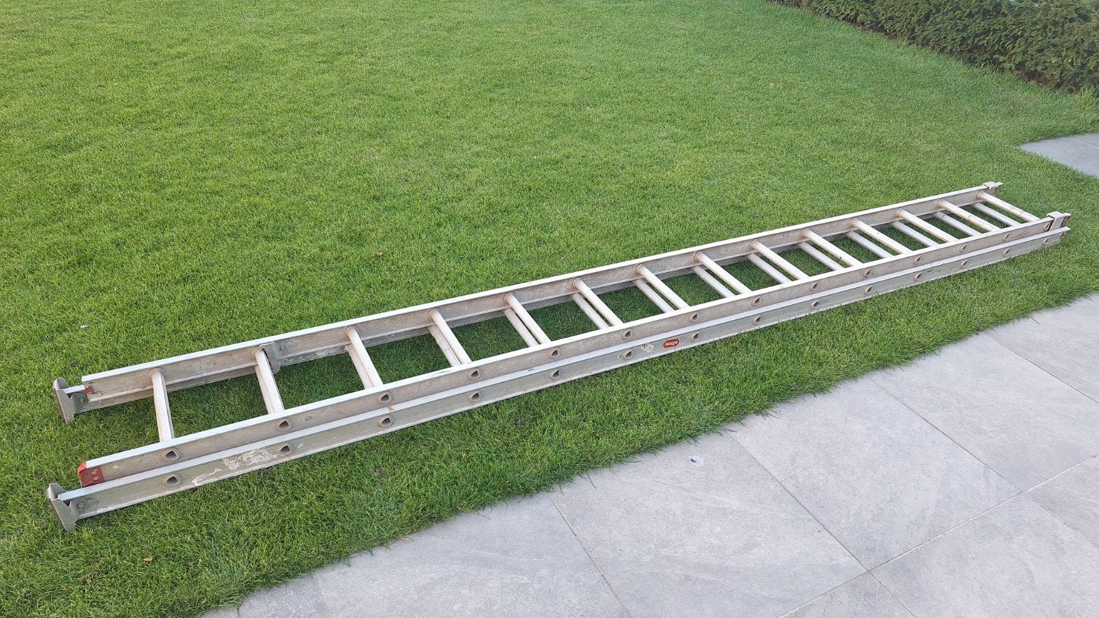Aluminium schuifladder Altrex 2 delig, Ophalen, Gebruikt, Ladder, 4 meter of meer