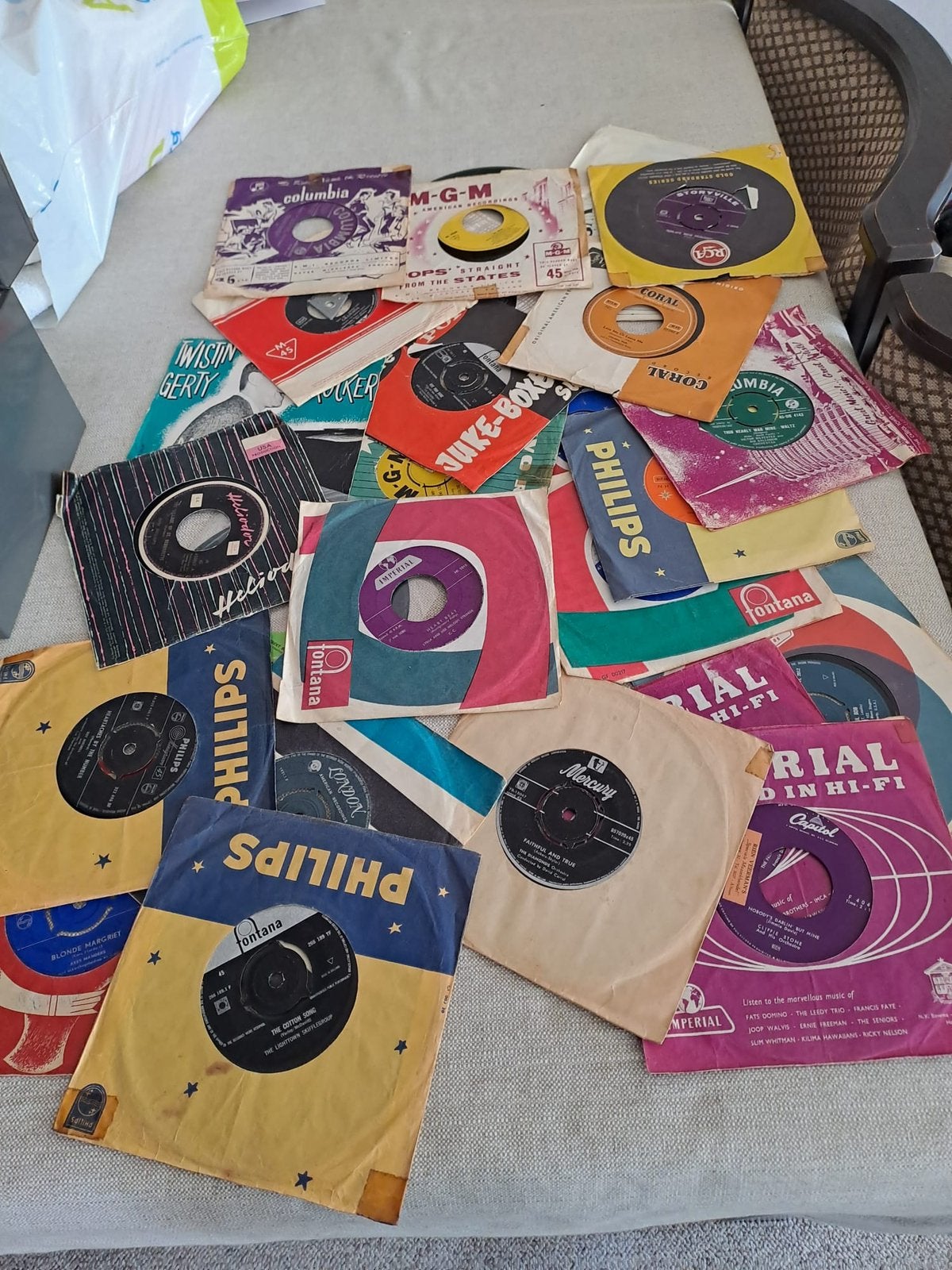 Circa 200 Singles uit de jaren '60 (Frans, Nederlands, Duits, Cd's en Dvd's, Vinyl Singles, Ophalen, Gebruikt, 7 inch, Single