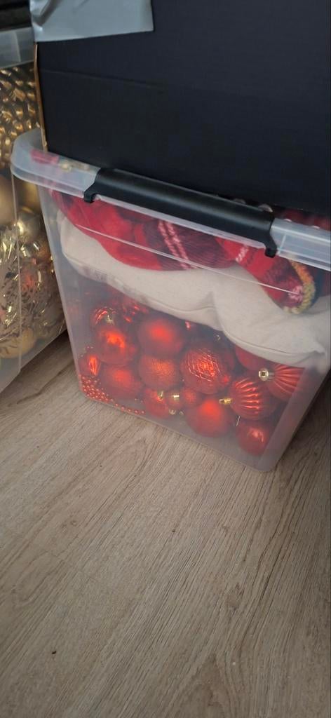 Kerst spullen, Ophalen, Zo goed als nieuw