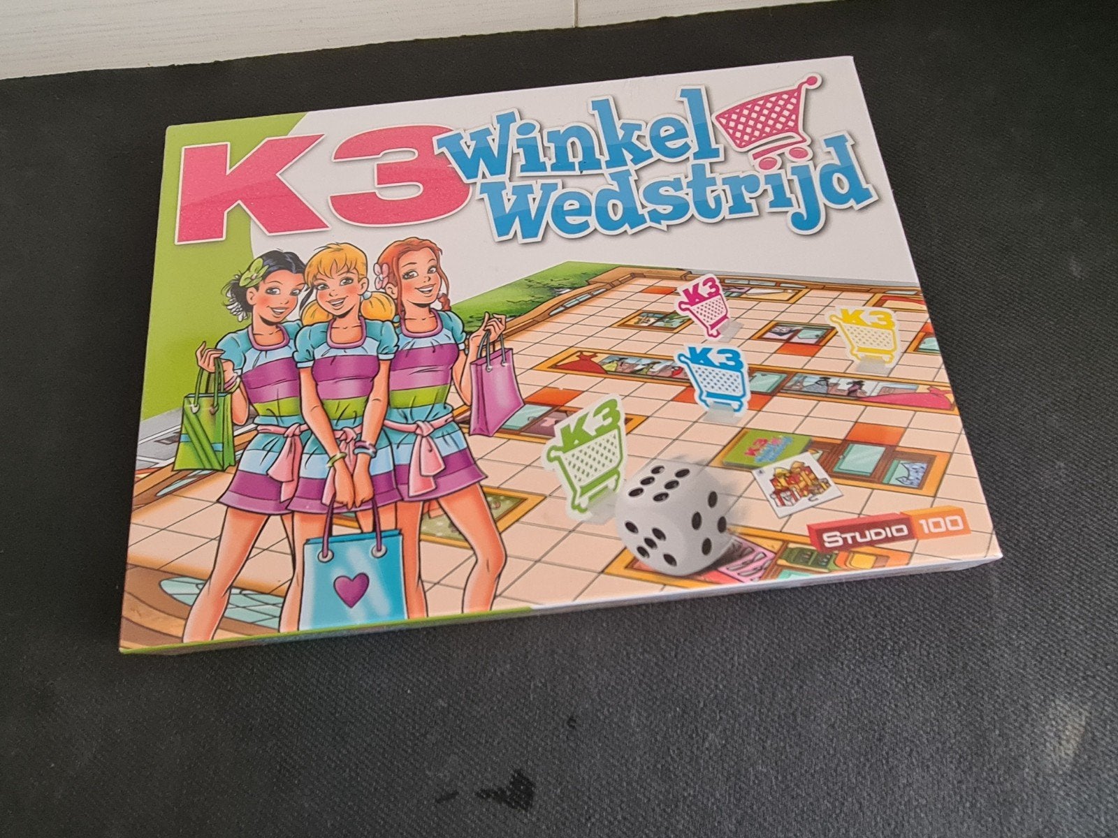 K3 Winkelwedstrijd Bordspel - Nieuw!, Hobby en Vrije tijd, Gezelschapsspellen | Bordspellen, Drie of vier spelers, Ophalen of Verzenden