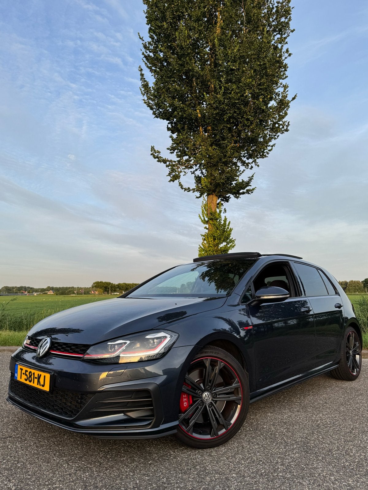Volkswagen Golf 2.0 TSI 245pk 7-DSG 2019 Performance Blauw, 1345 kg, 4 cilinders, 1984 cc, Blauw