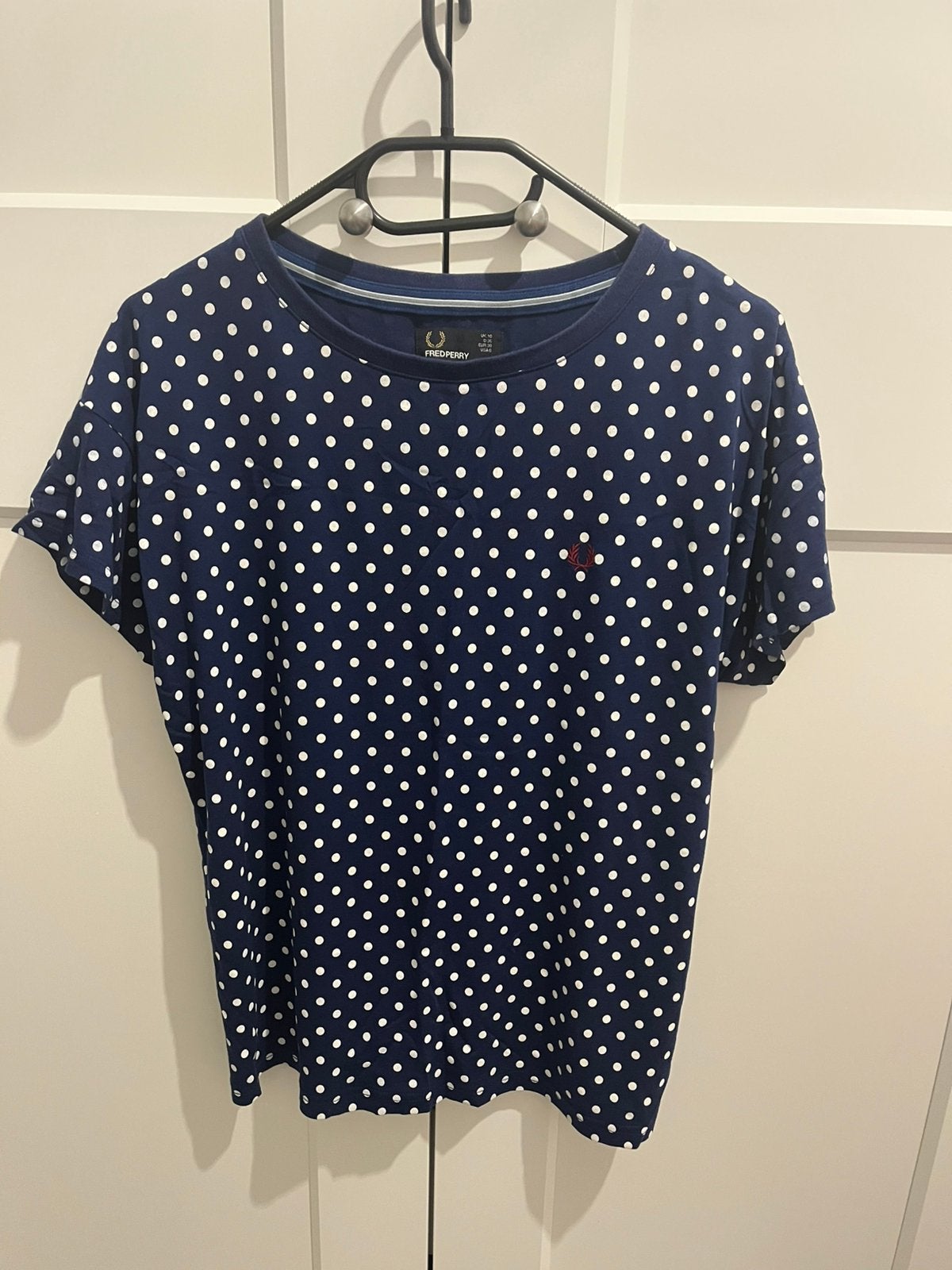 Fred Perry, Maat 38/40 (M), Blauw, Ophalen of Verzenden, Zo goed als nieuw