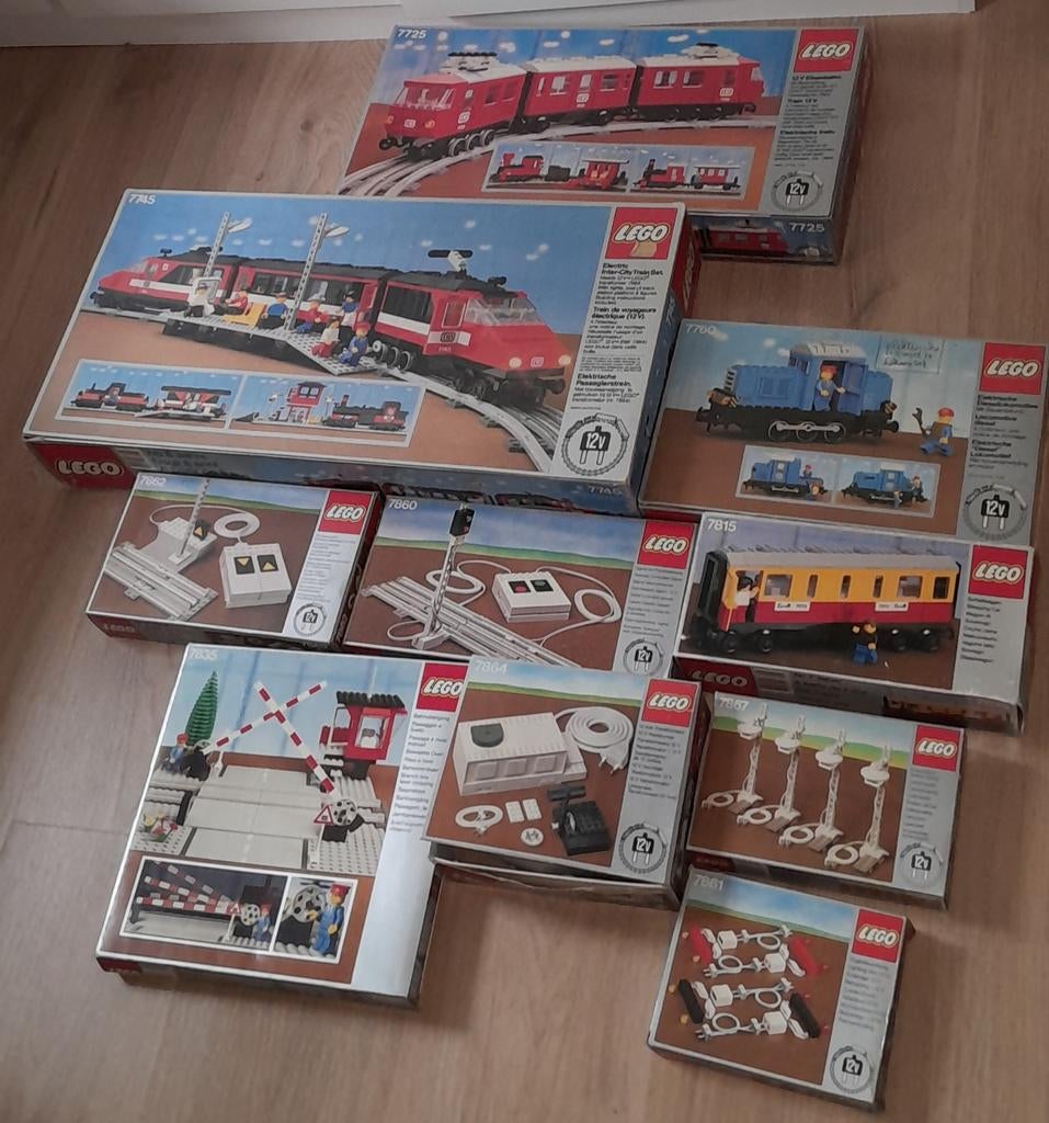 Lego 12v 12 volt trein partij verzameling collectie met doos, Overige thema's, Compleet, Lego, Ophalen of Verzenden