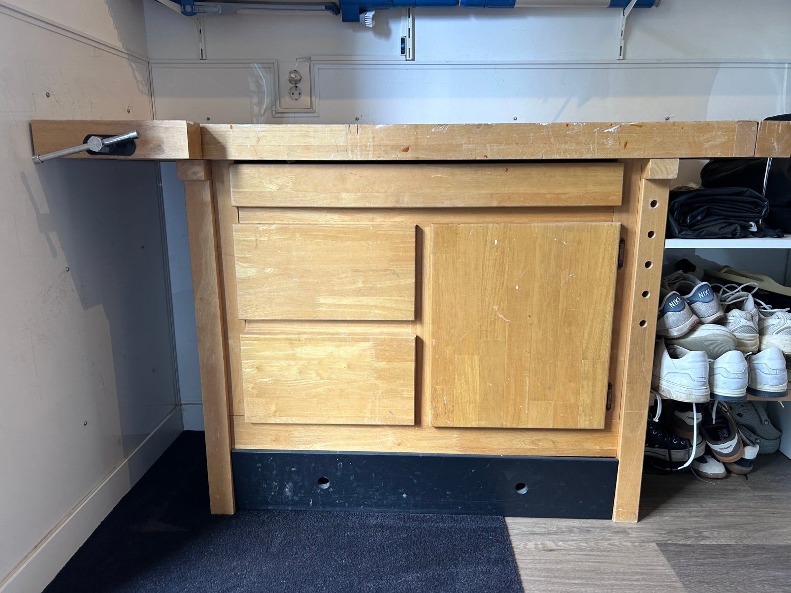 Beuken houten werkbank, Ophalen, Gebruikt, Hobby werkbank, hoogte 90 cm., 25 tot 50 cm