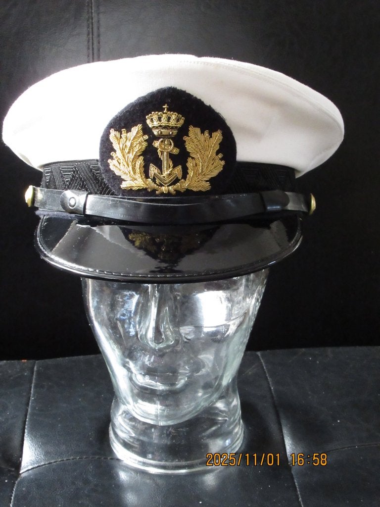 Petten Marine en Mariniers, Verzamelen, Ophalen of Verzenden, Marine, Nederland, Embleem of Badge