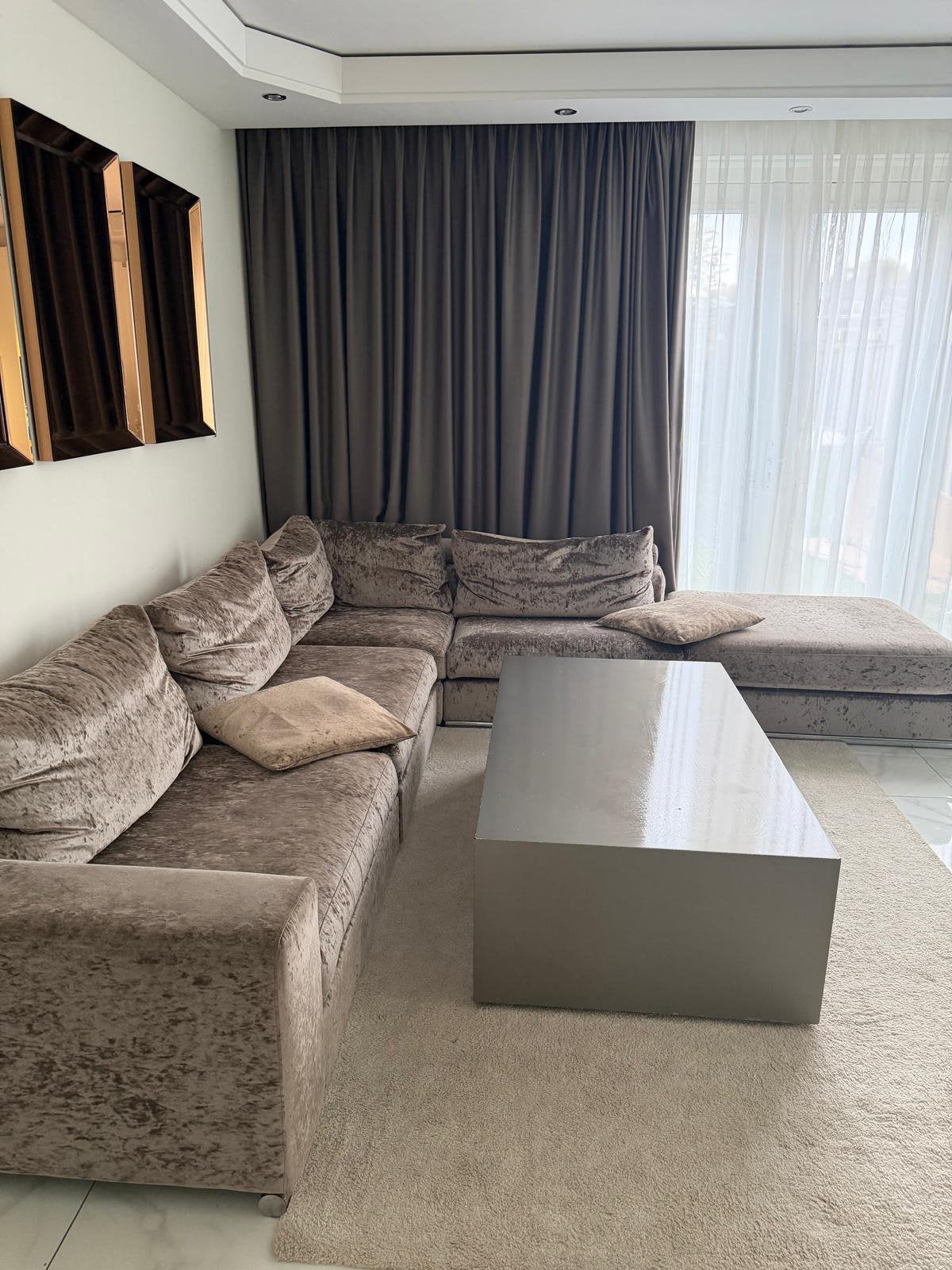 Eric Kuster stijl bank + tafel, Huis en Inrichting, Ophalen, Gebruikt, Hoekbank, 300 cm of meer