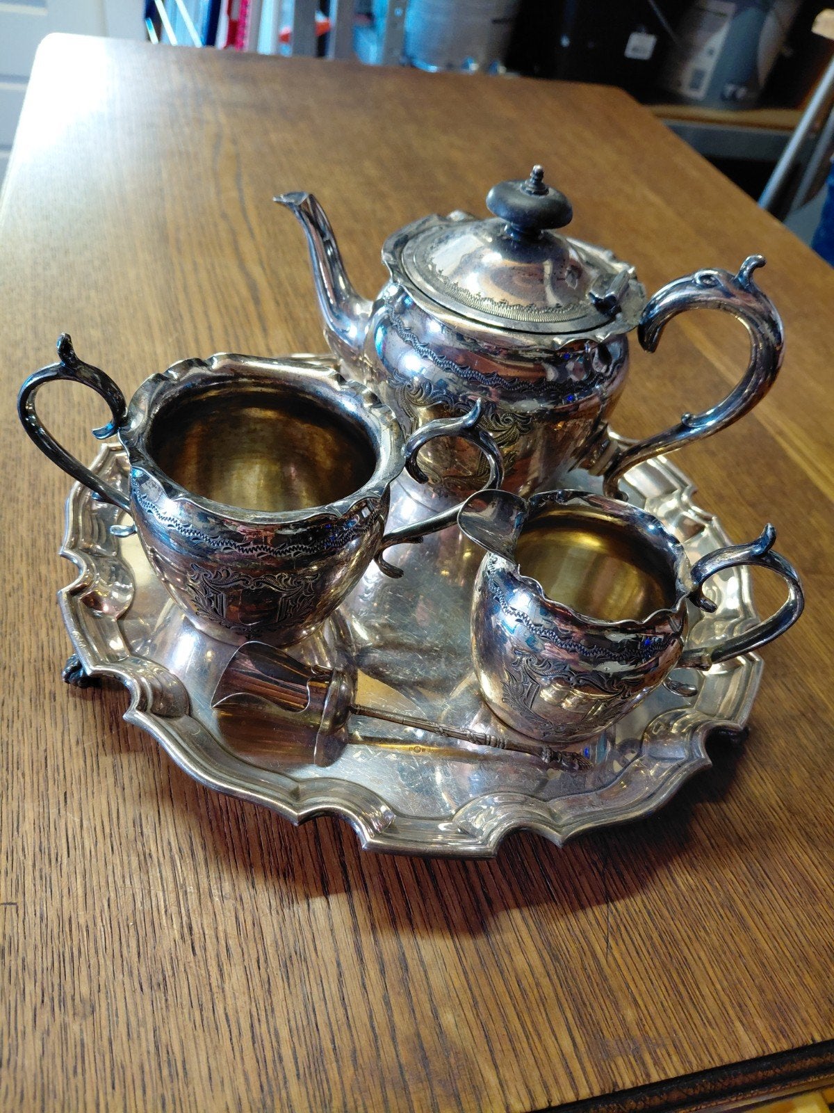 Antiek verzilverd theeservies op blad, Antiek en Kunst, Antiek | Goud en Zilver, Ophalen of Verzenden, Zilver