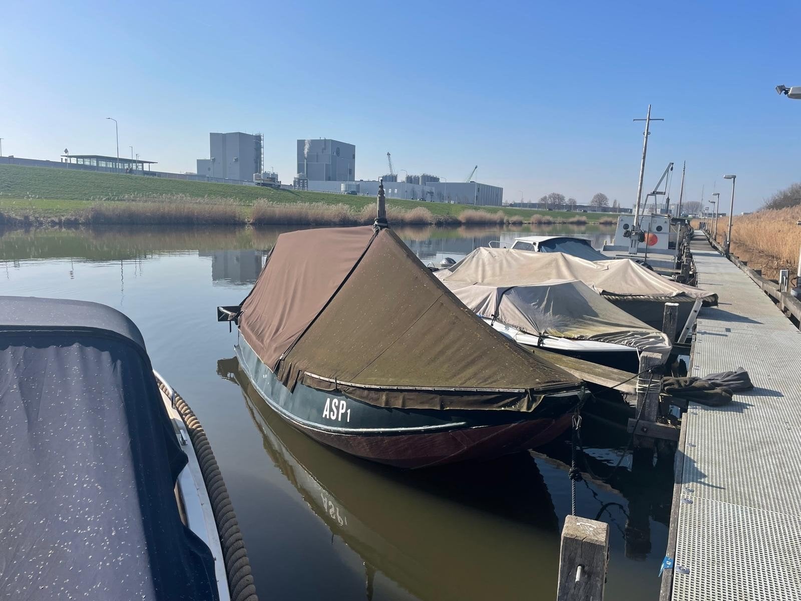 In prijs verlaagd ! Zalmschouw 7.50m met 15 PK Johnson 4-ta, Ophalen of Verzenden