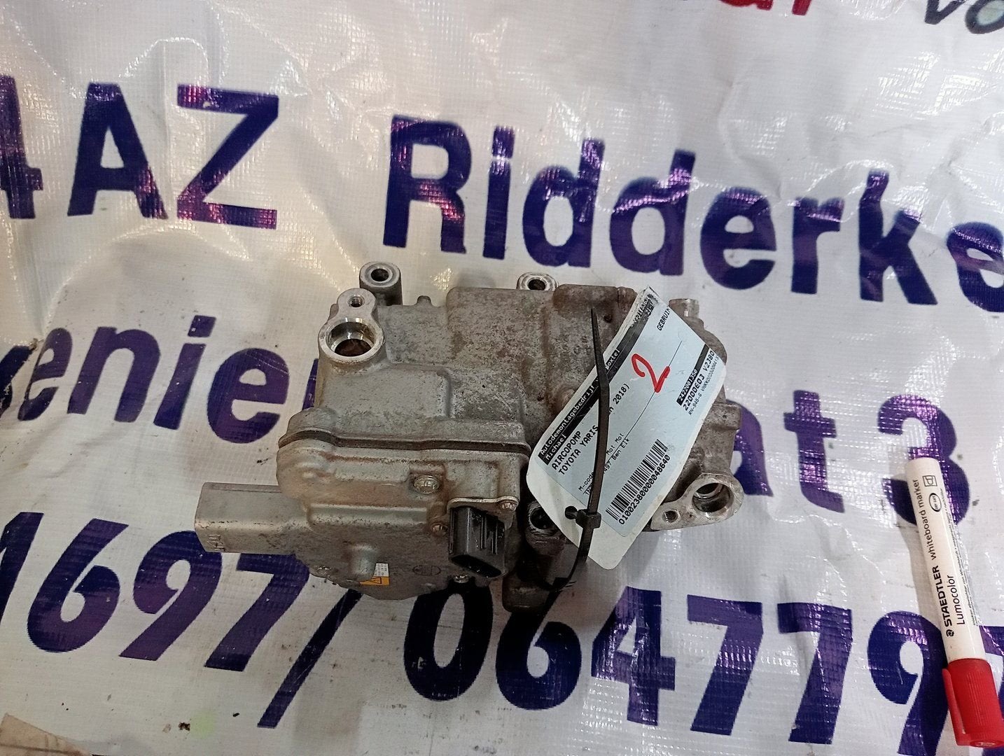 Aircopomp van een Toyota Yaris (Yaris 3 12-), Gebruikt, -, -, Ophalen of Verzenden