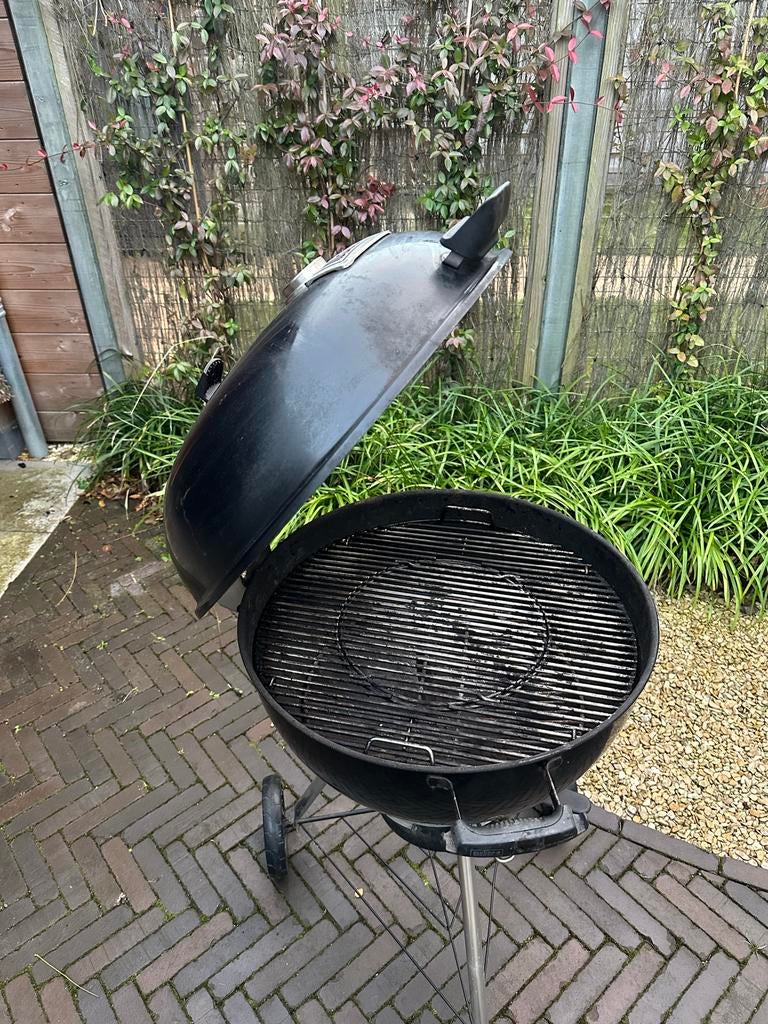 Weber Master Touch 57 cm (zwart)  BBQ met afdekhoes, Ophalen, Gebruikt
