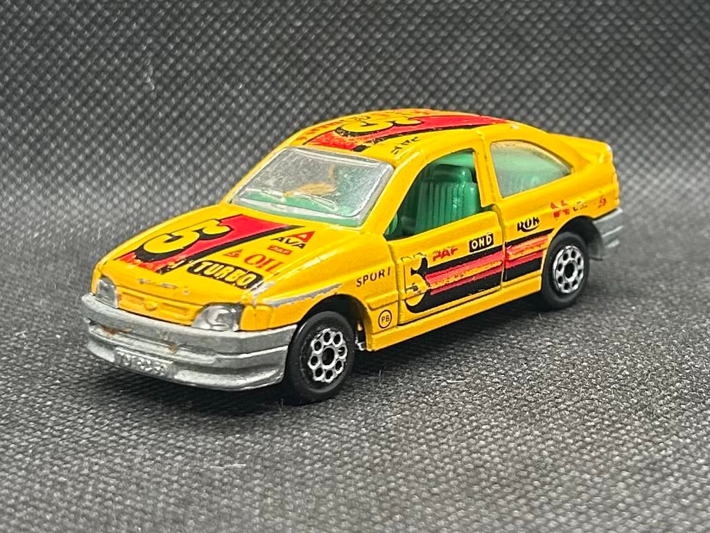 Majorette Ford Escort 1:64, Verzenden, Zo goed als nieuw, Auto