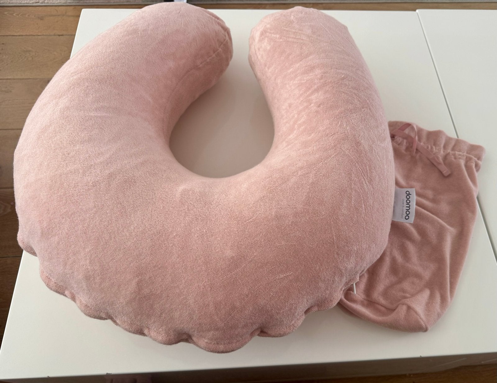 Doomoo Air Pillow Opblaasbaar Reis Voedingskussen Pink Roze, Kinderen en Baby's, Ophalen of Verzenden, Zo goed als nieuw, Voedingskussen