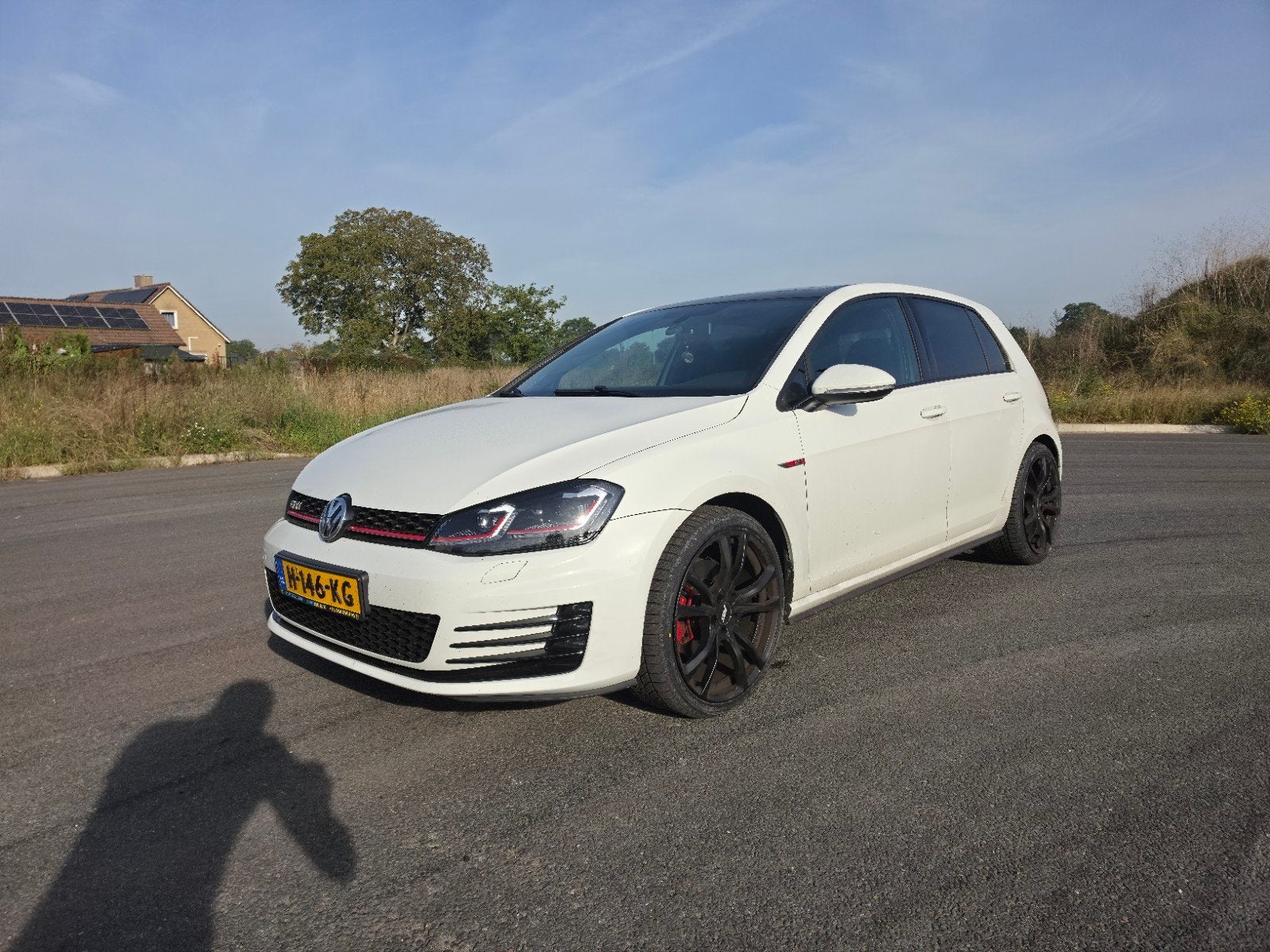 VW Golf GTI 2.0 | 270 PK| ABT 19"| Panorama| Fender - RUILEN, Auto's, Verwarmde buitenspiegels, Zwart, 1984 cc, Wit