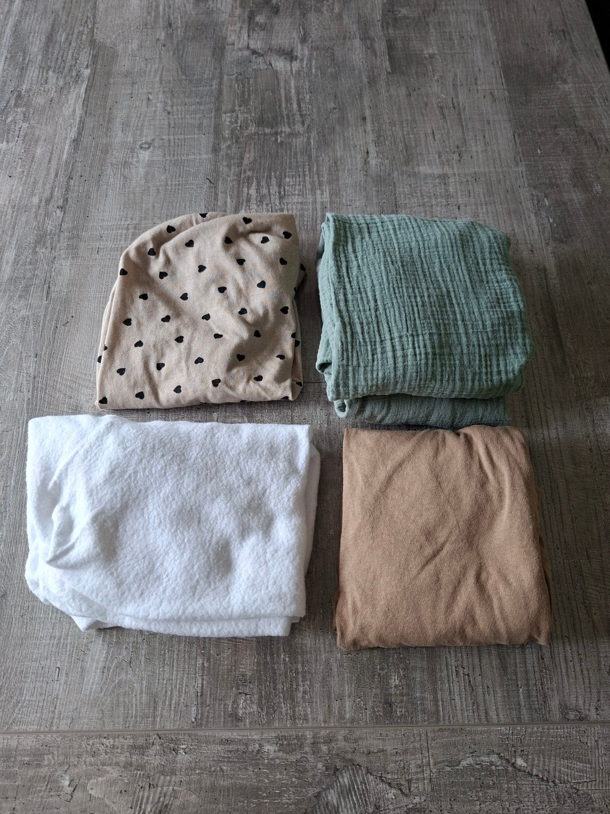 4 hoeslakens voor co sleper en 1 molton, Ophalen of Verzenden, Wit, Jongetje of Meisje, Hoeslaken of Sloop