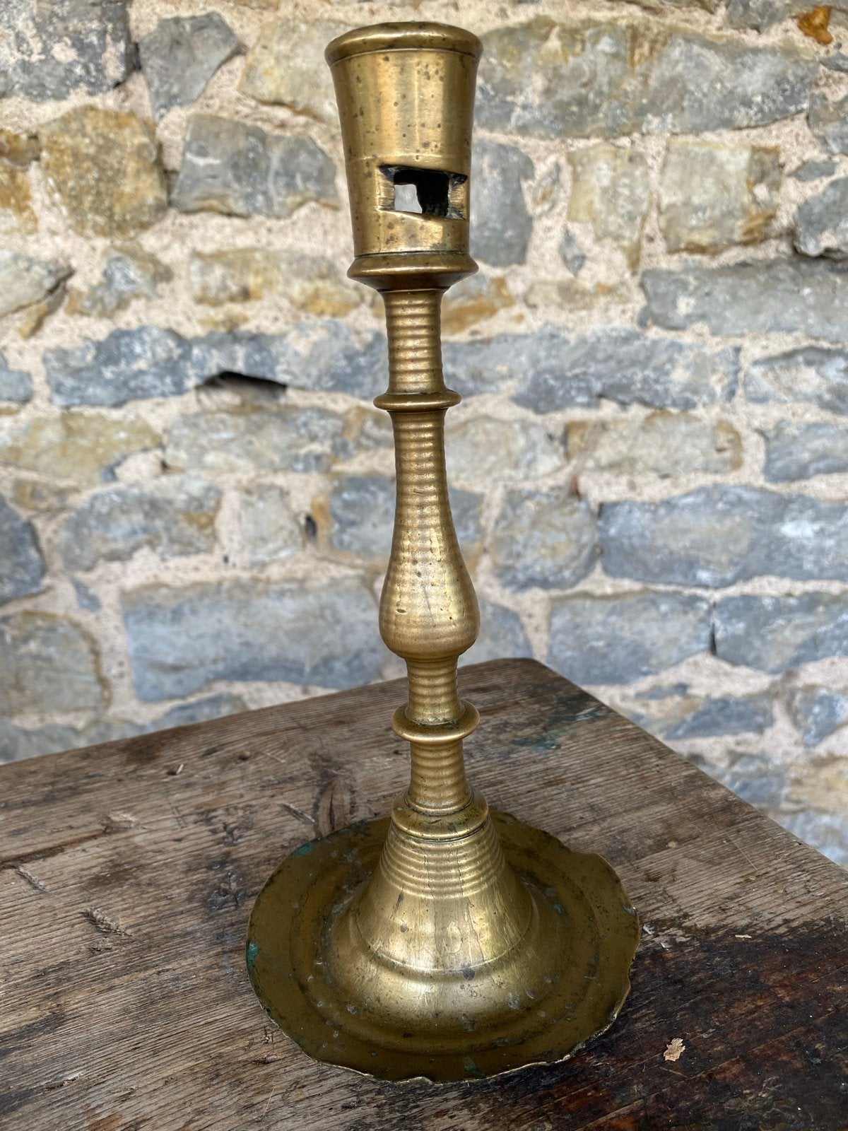 Antieke bronzen knoopkandelaar 15/16e eeuw, Ophalen of Verzenden, Koper of Brons