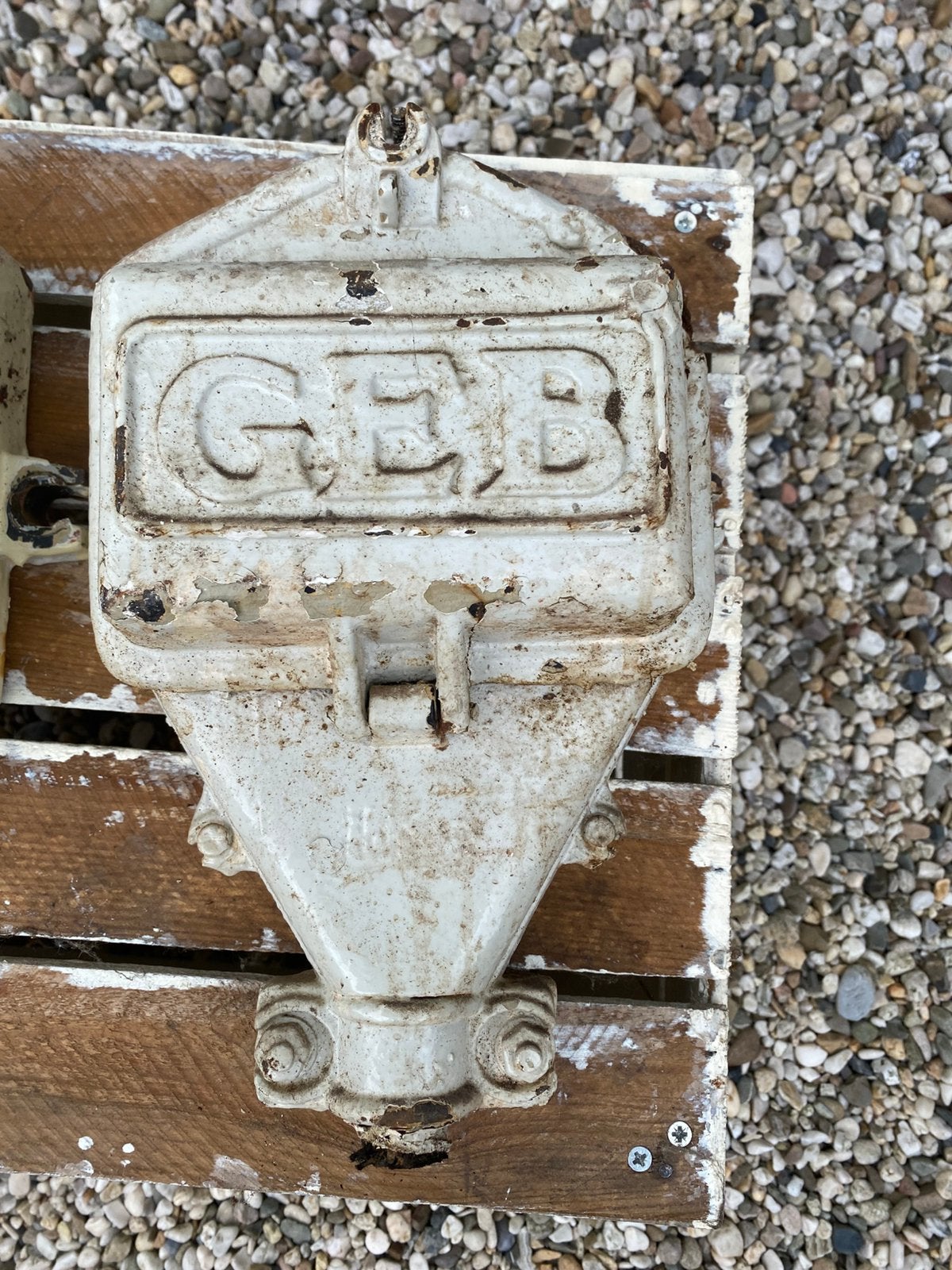 G.E.B., Ophalen of Verzenden
