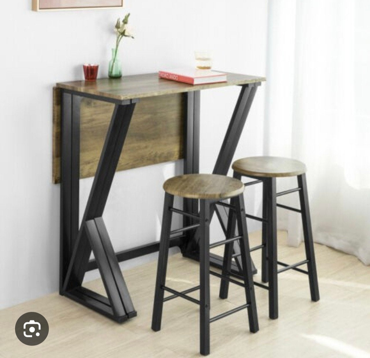 klaptafel, Ophalen, Zo goed als nieuw, Inclusief barstoelen