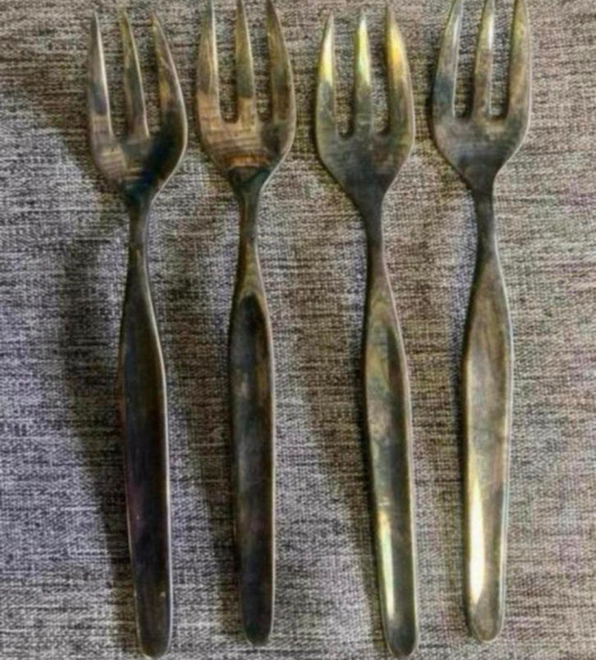 4x vintage gebaks vorkjes Silverplate, Huis en Inrichting, Keuken | Bestek, Gebruikt, Gebaksvork, Los bestek, Ophalen of Verzenden