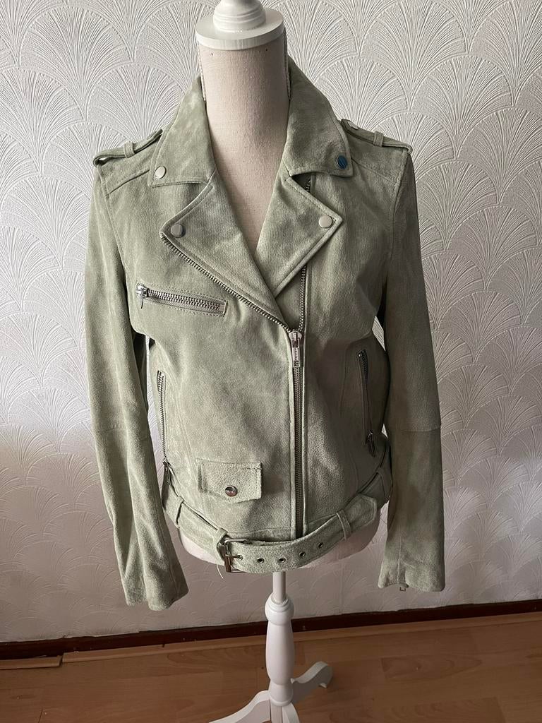 Prachtig nieuw groen suède jack maat S/M, Kleding | Dames, Jassen | Zomer, Nieuw, Maat 36 (S), Groen, Ophalen of Verzenden