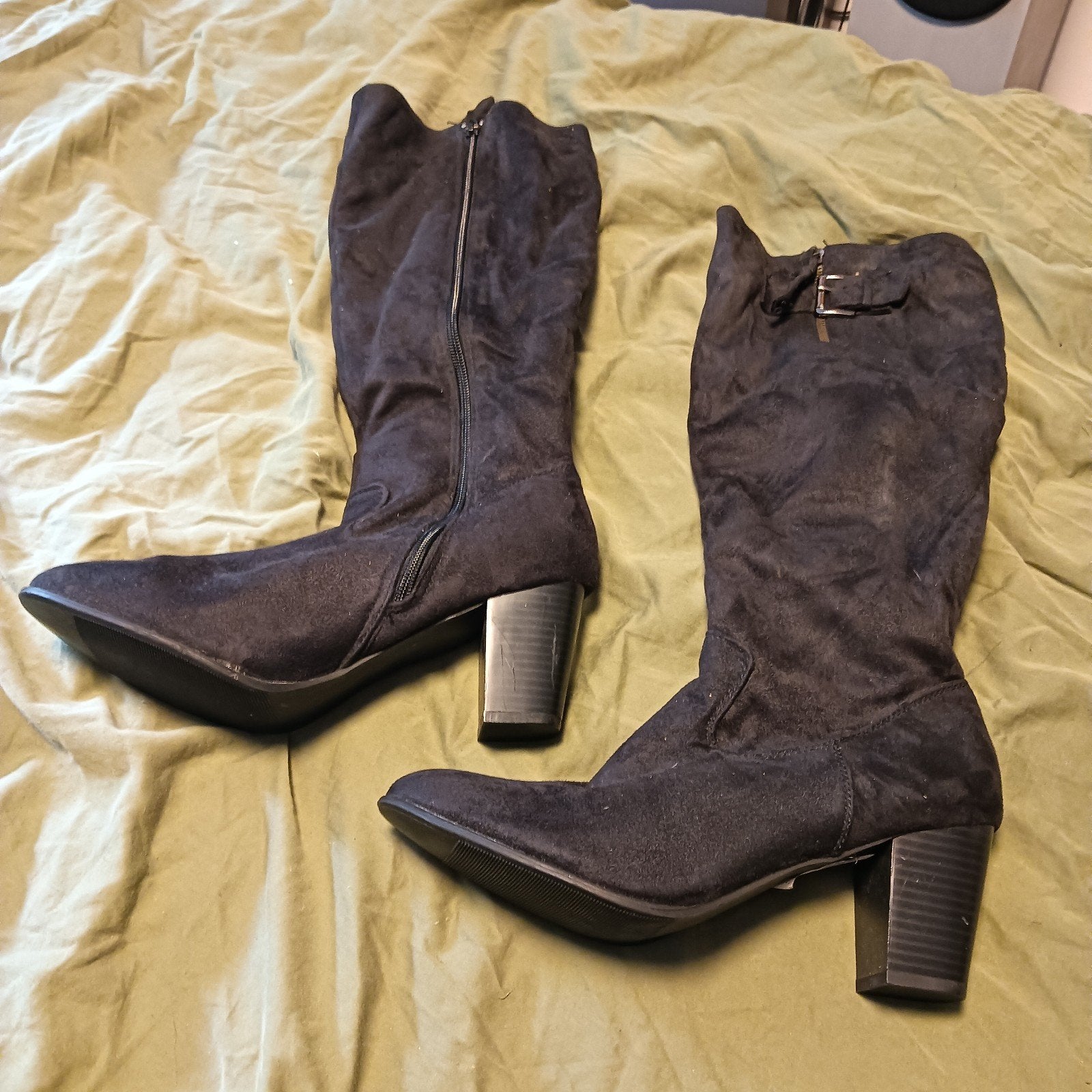 UITVERKOOP! Nieuw! Zwarte hoge laarzen met hak - Maat 41 Tre, Ophalen, Hoge laarzen, Zwart, Nieuw