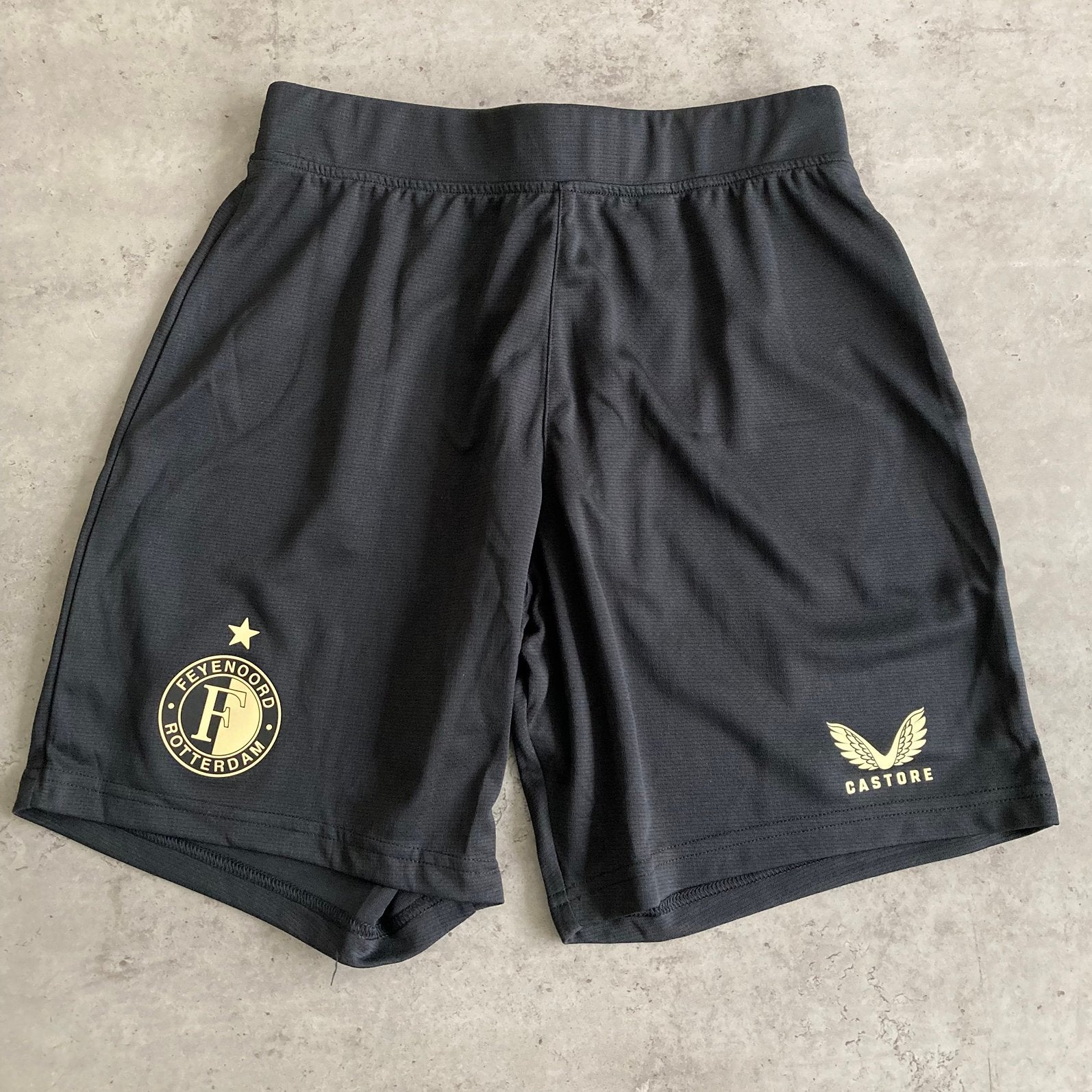 Voetbalshort - Feyenoord (S), Maat S, Ophalen of Verzenden, Nieuw, Broek