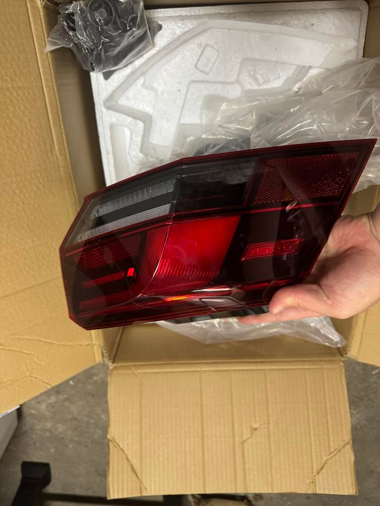 Volkswagen Golf 8 origineleVW achterlichten compleet set L+R, Auto-onderdelen, Verlichting, Ophalen of Verzenden, Nieuw, Volkswagen