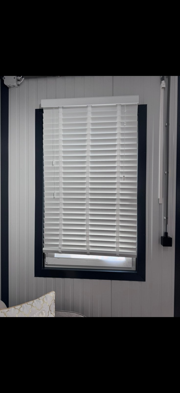 Witte houten jaloezieën 2x, Huis en Inrichting, Ophalen, Kwantum, Wit, Hout
