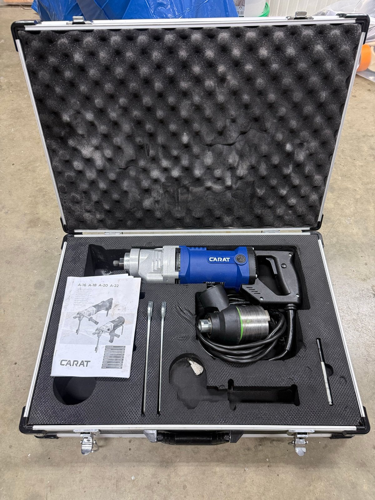 Carat Diamant Boormachine A-1810 - Zo goed als nieuw, Ophalen, Zo goed als nieuw, 600 watt of meer, Boormachine