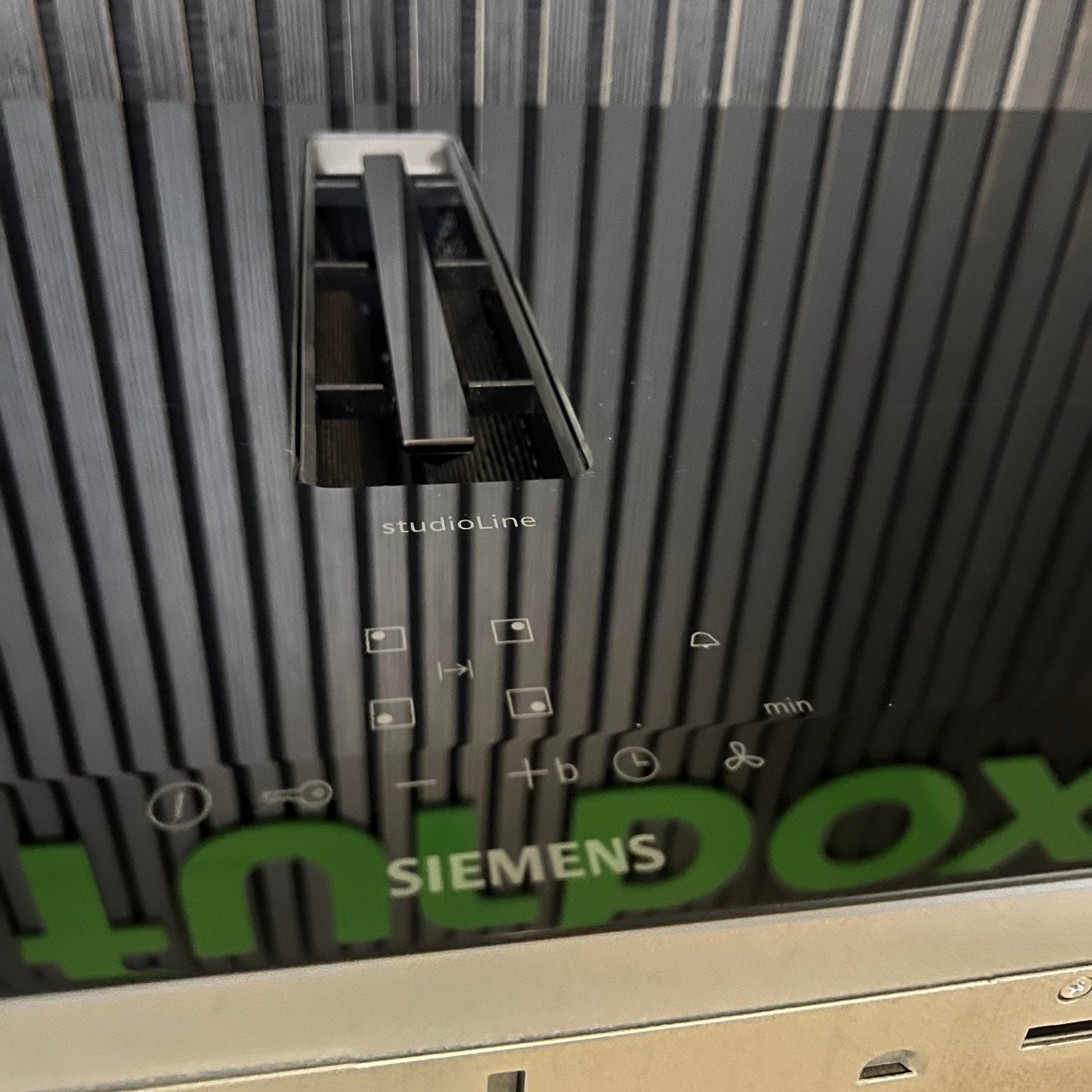 Siemens StudioLine inbouw inductiekookplaat met afzuiging, Witgoed en Apparatuur, Kookplaten, Ophalen, Distributieweg 11, 6541 DR Nijmegen