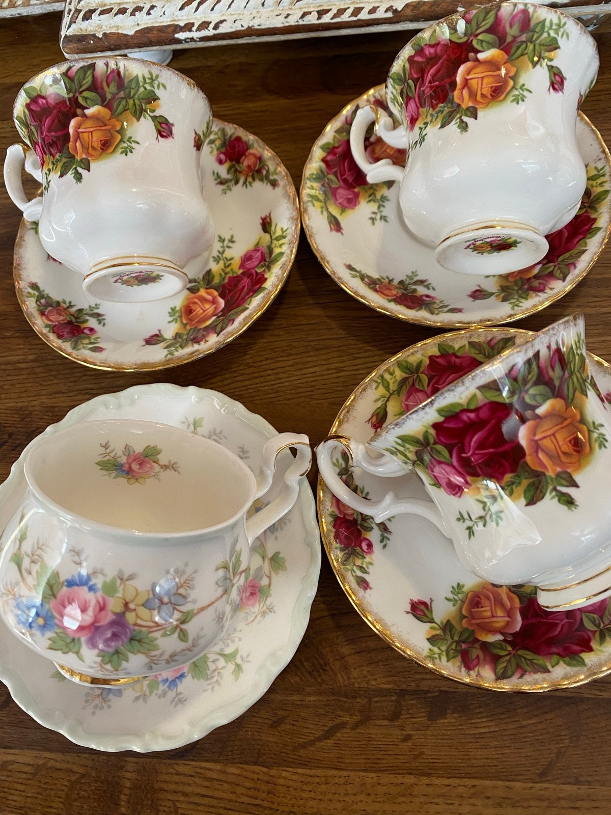 Royal Albert Bone China Kop en Schotels, Antiek en Kunst, Antiek | Servies los, Ophalen of Verzenden