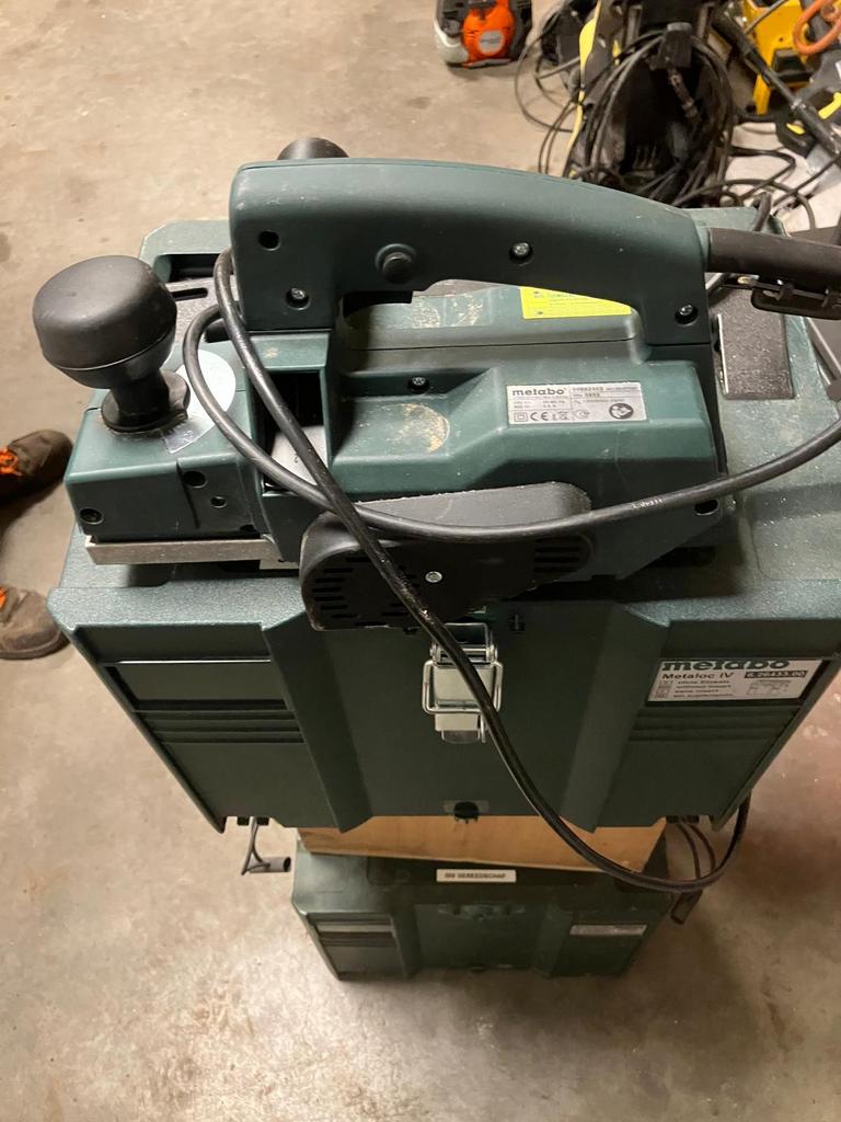 Metabo schaafmachine, Metabo decoupeerzaag, Bosch schuurmach, Ophalen, Zo goed als nieuw