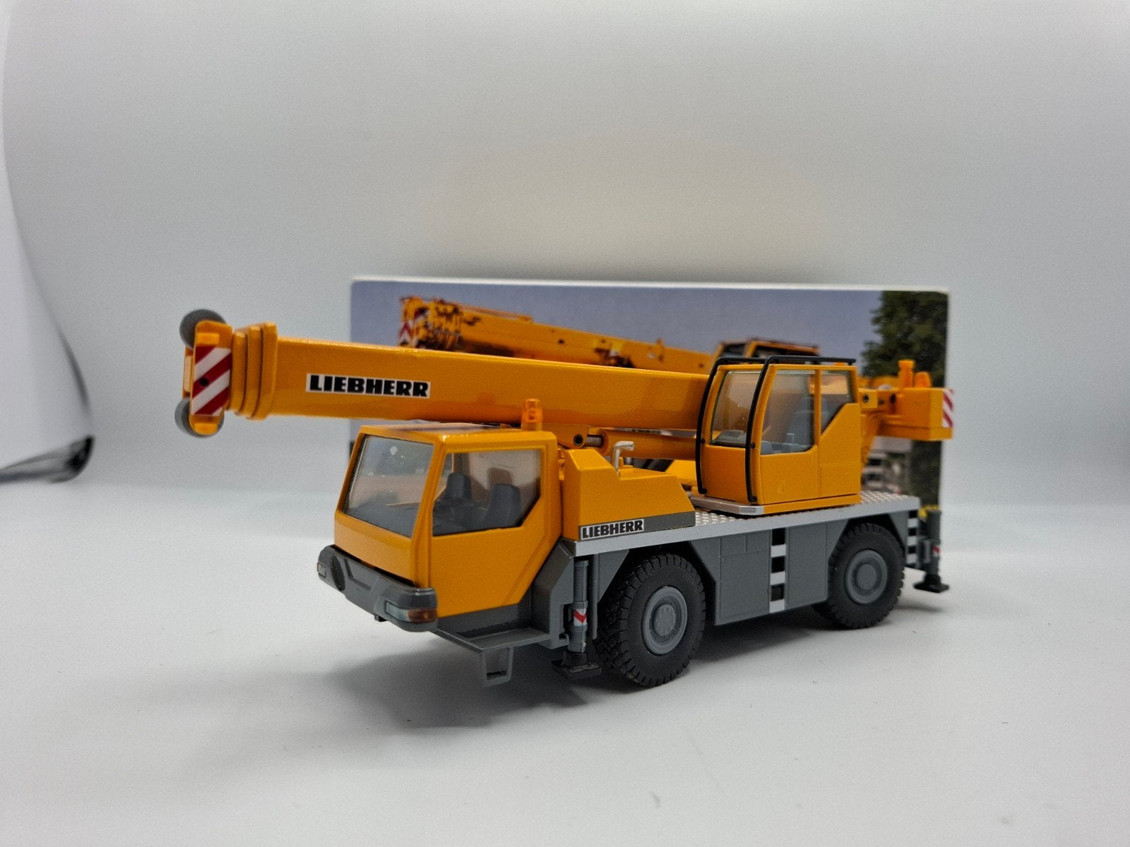 conrad liebherr ltm 1030-2.1 demo nieuw in doos, Ophalen of Verzenden, Nieuw, Hijskraan, Tractor of Landbouw, Conrad