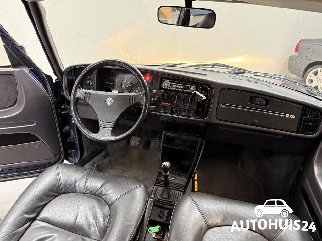 Saab 900 Coupé 2.0i 16V Forty 1991, Auto's, Voorwielaandrijving, 1195 kg, Gebruikt, Zwart