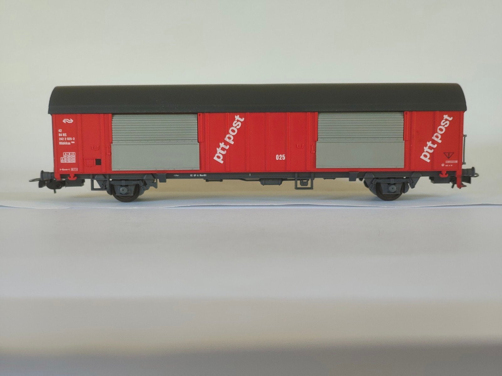 Roco 46275 PTT post wagon van de NS zeer goede staat, Gelijkstroom, Wagon, Ophalen of Verzenden, Roco
