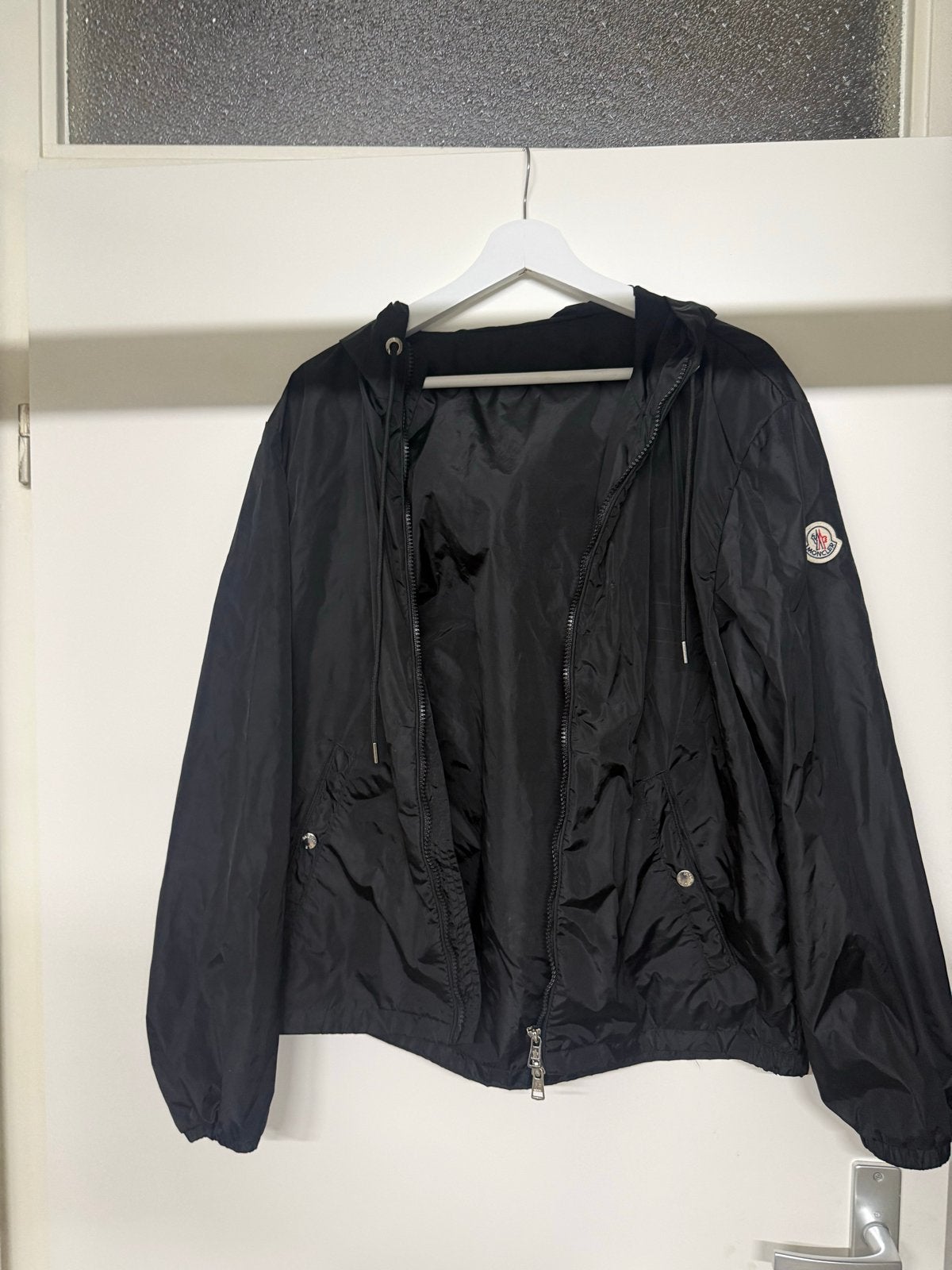 Moncler Windjack Zwart - Maat M, Ophalen of Verzenden, Zo goed als nieuw, Maat 38/40 (M), Zwart