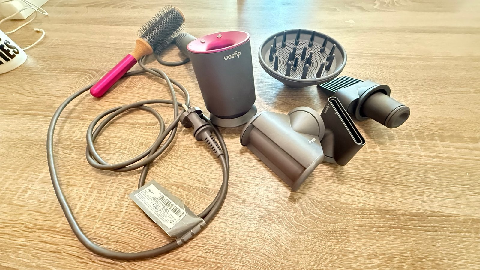 Dyson Supersonic Föhn met Opzetstukken en Borstel, Ophalen of Verzenden, Zo goed als nieuw, Haarverzorging