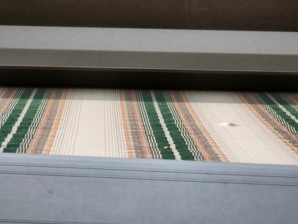 Knikarm zonnescherm, Ophalen, Gebruikt, 150 tot 300 cm, 250 cm tot 450 cm